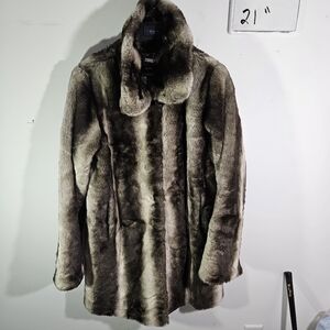 NWOT Vintage Dennis Basso Faux Fur Satin Lined Mink Coat!